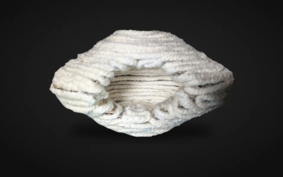 Maquette en corde enroulée, l'ouverture du cocon
